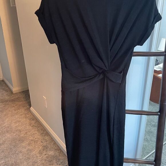 Gap black jersey dress NWT - Size S short sleeve, cross over waistdetail - Picture 1 of 5